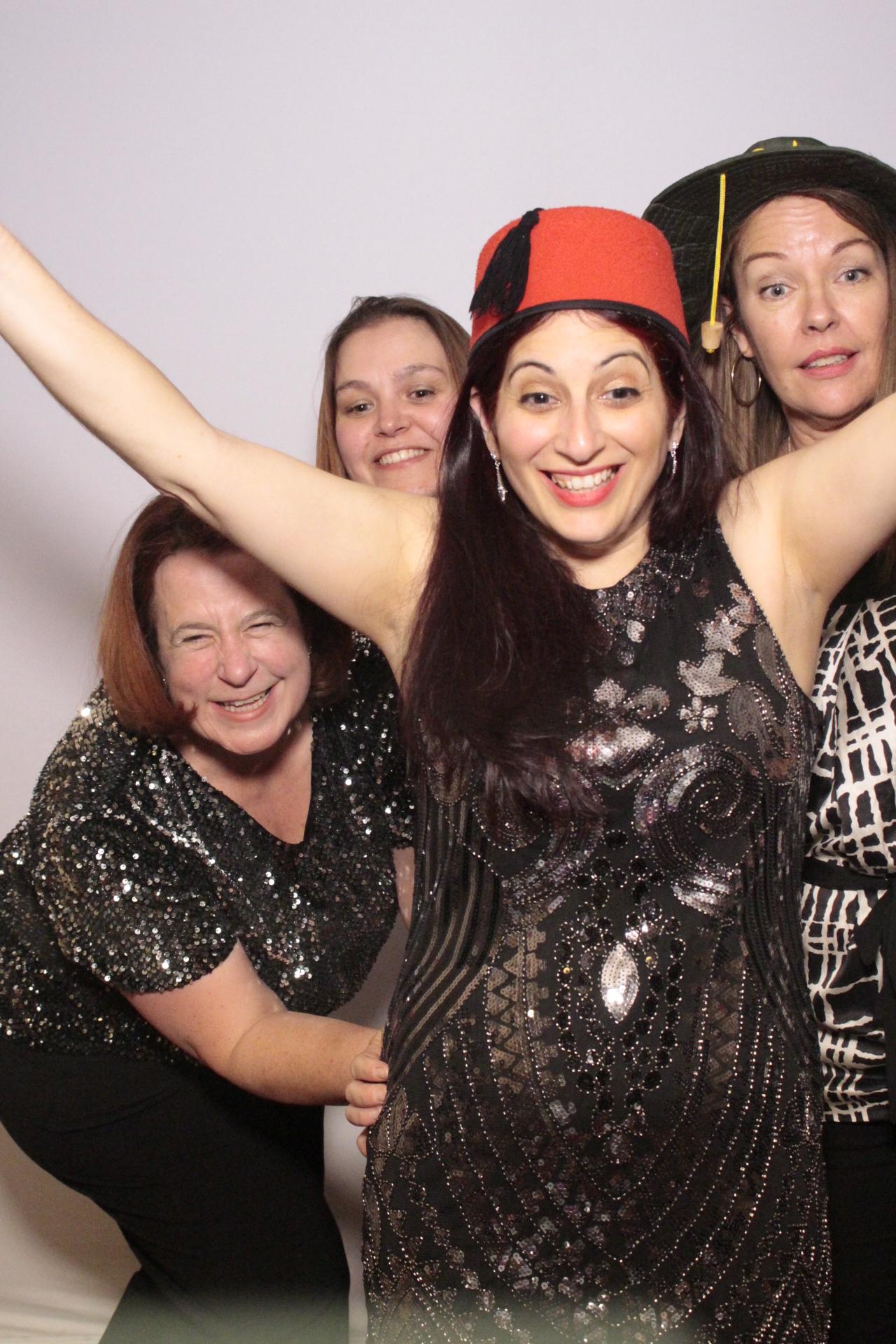 Danielle’s 40th birthday | View more photos from the event at gallery.myphotoboothexperience.co.uk/u/MyPhotoBoothExperienceLtd/Danielle’s-40th-birthday